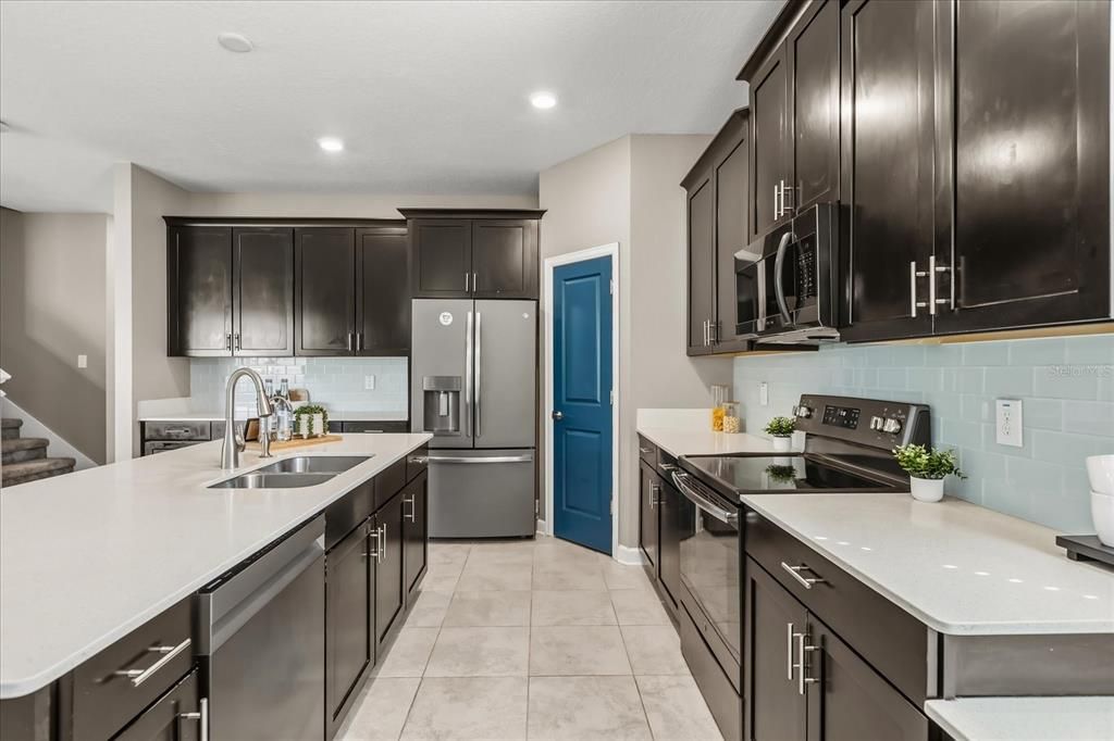 待售: $549,999 (5 贝兹, 3 浴室, 2638 平方英尺)