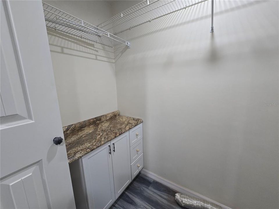 En Venta: $320,000 (2 camas, 3 baños, 1527 Pies cuadrados)