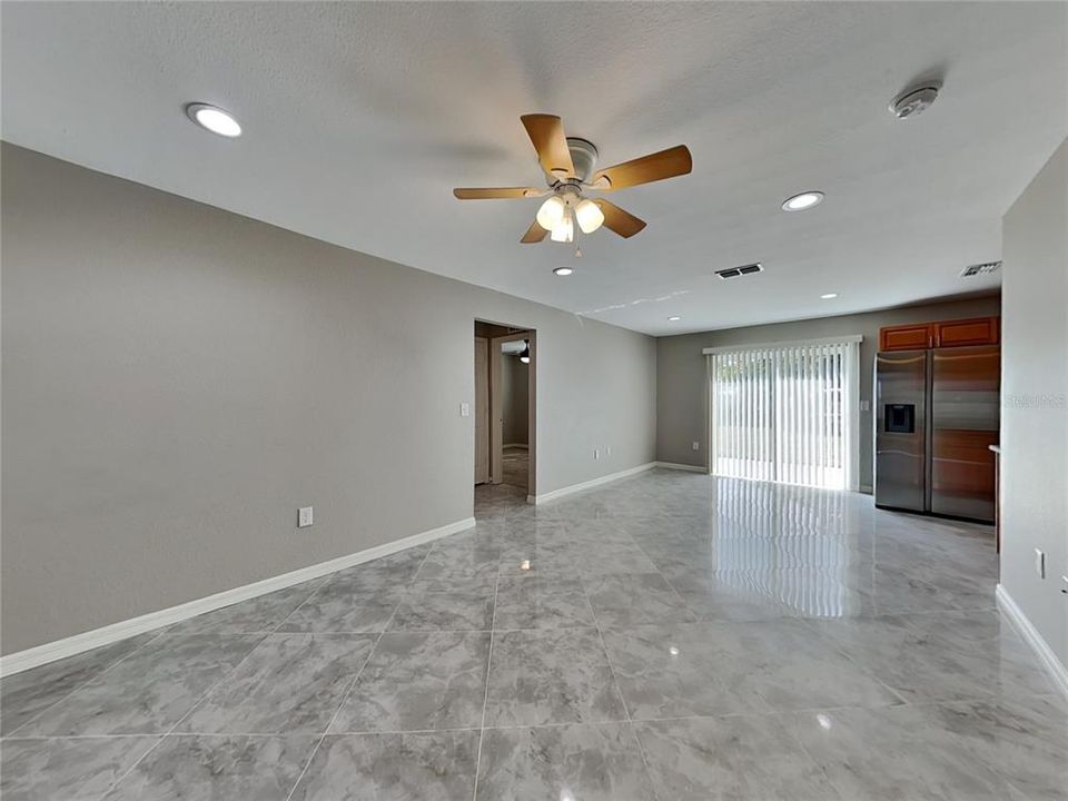 For Rent: $1,749 (3 beds, 2 baths, 1025 Square Feet)