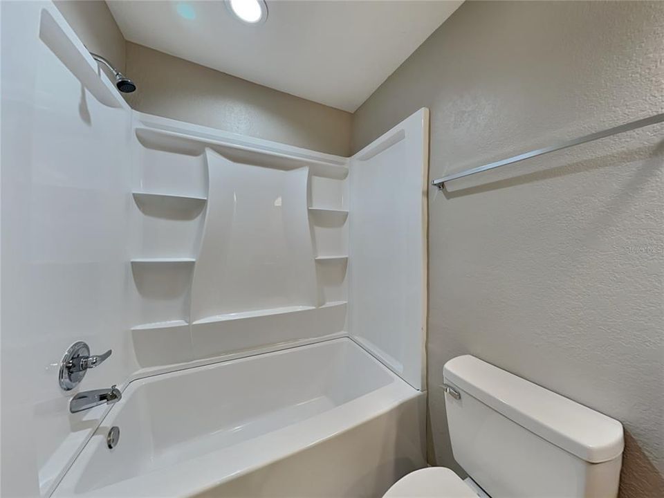 For Rent: $1,749 (3 beds, 2 baths, 1025 Square Feet)