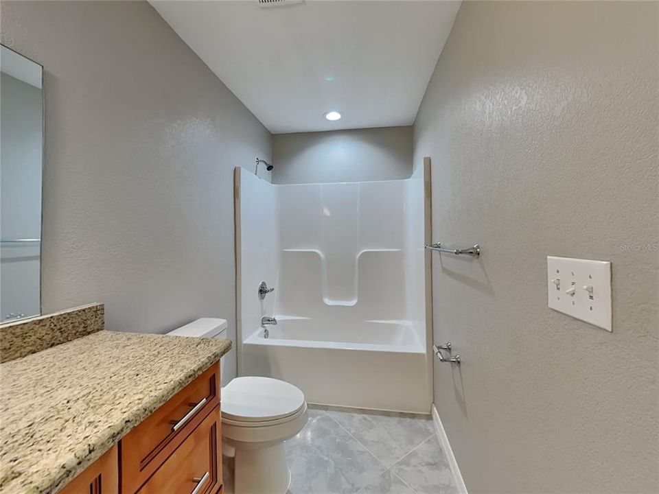 For Rent: $1,749 (3 beds, 2 baths, 1025 Square Feet)