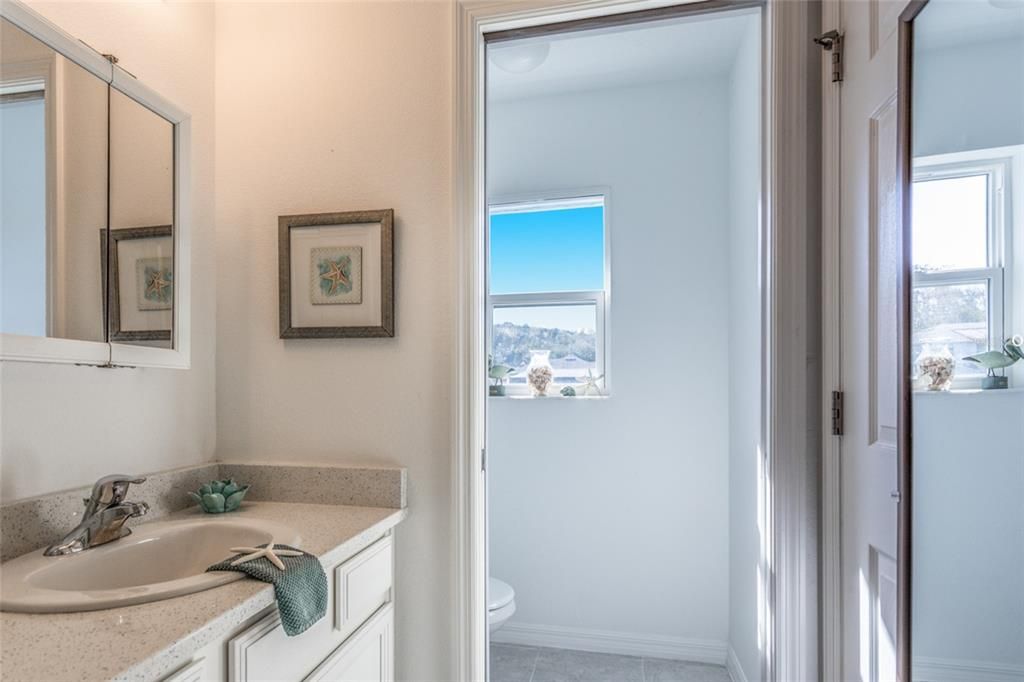 На продажу: $450,000 (3 спален, 2 ванн, 1315 Квадратных фут)