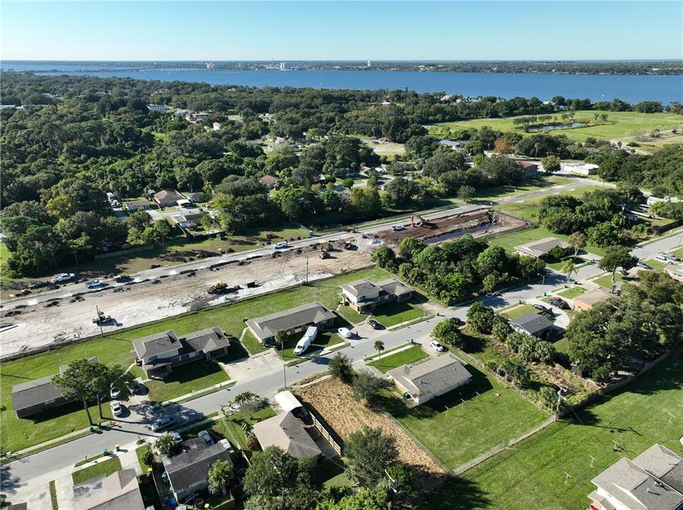 На продажу: $64,900 (0.14 acres)