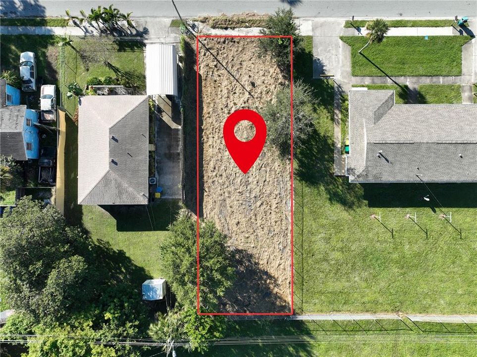 На продажу: $64,900 (0.14 acres)