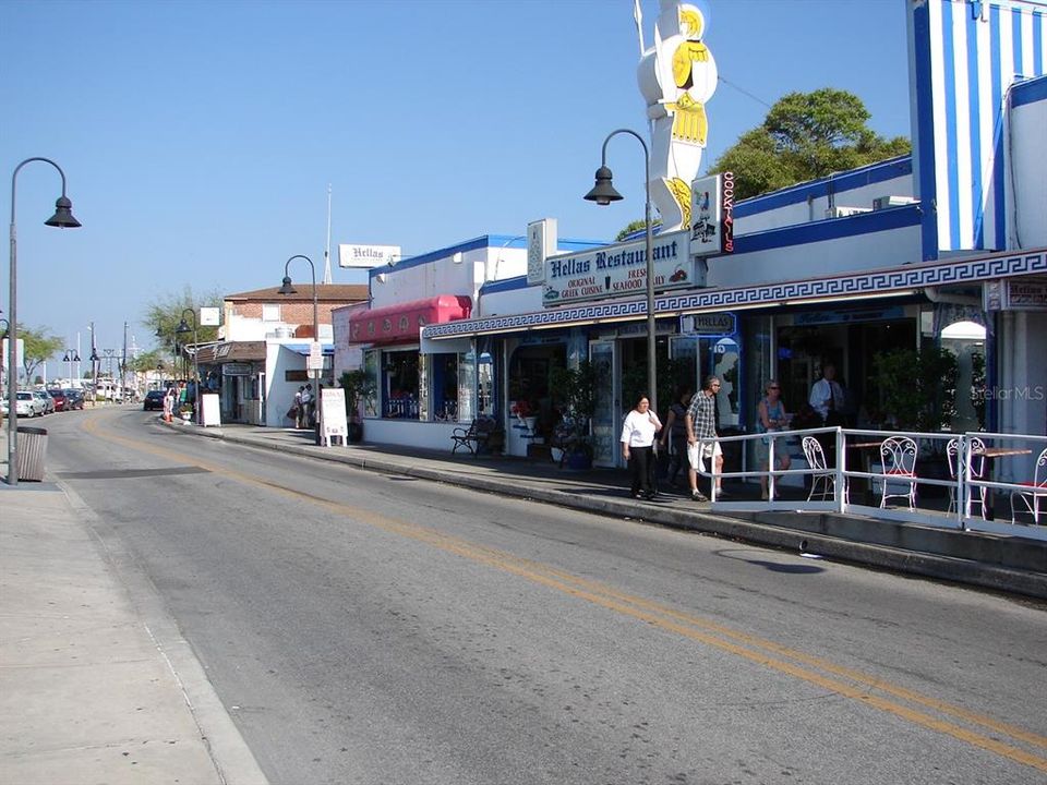 На продажу: $120,000 (1 спален, 1 ванн, 726 Квадратных фут)