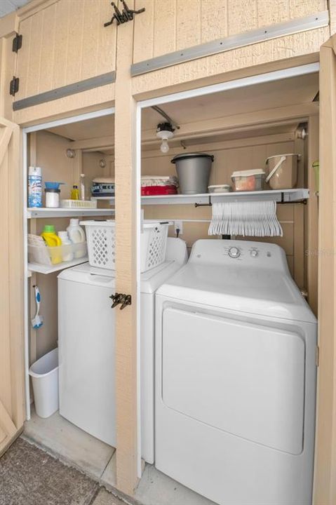 На продажу: $120,000 (1 спален, 1 ванн, 726 Квадратных фут)