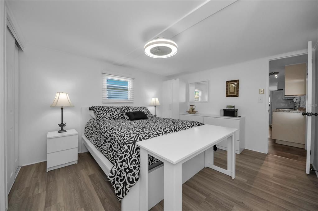 На продажу: $120,000 (1 спален, 1 ванн, 726 Квадратных фут)