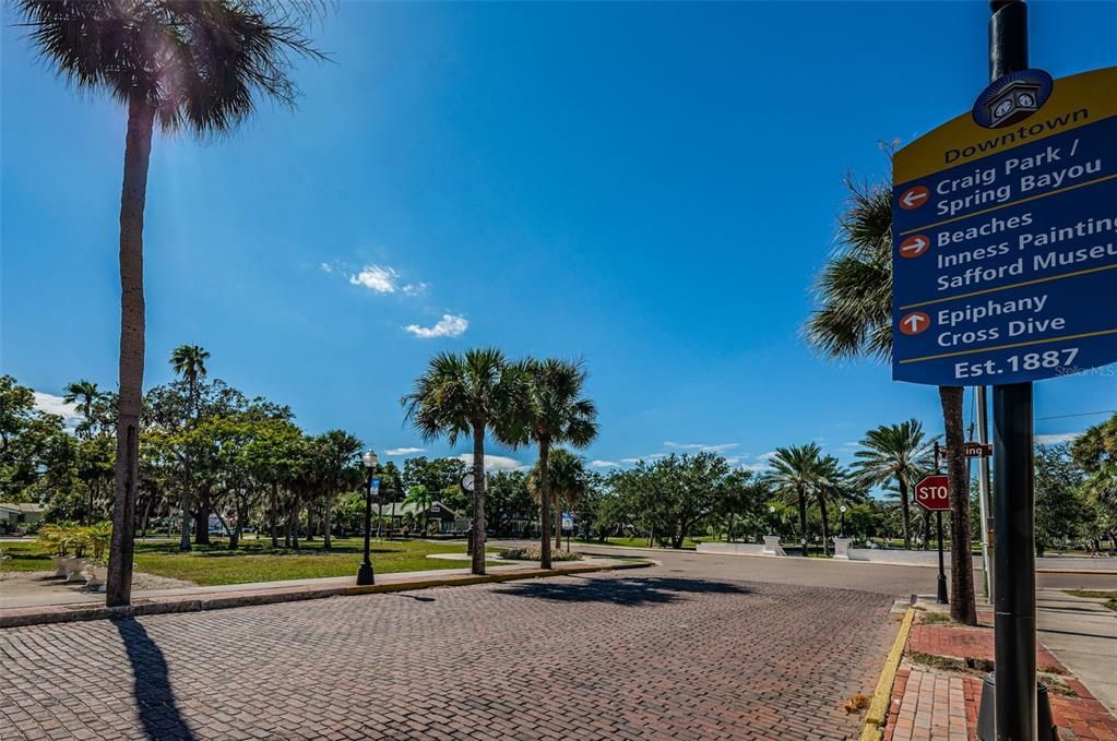 На продажу: $120,000 (1 спален, 1 ванн, 726 Квадратных фут)