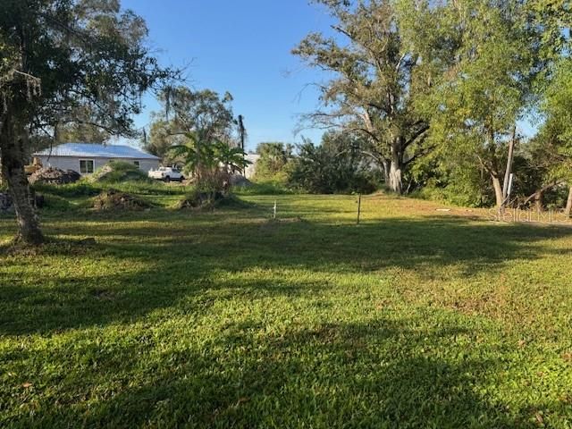 待售: $68,000 (2 贝兹, 1 浴室, 832 平方英尺)