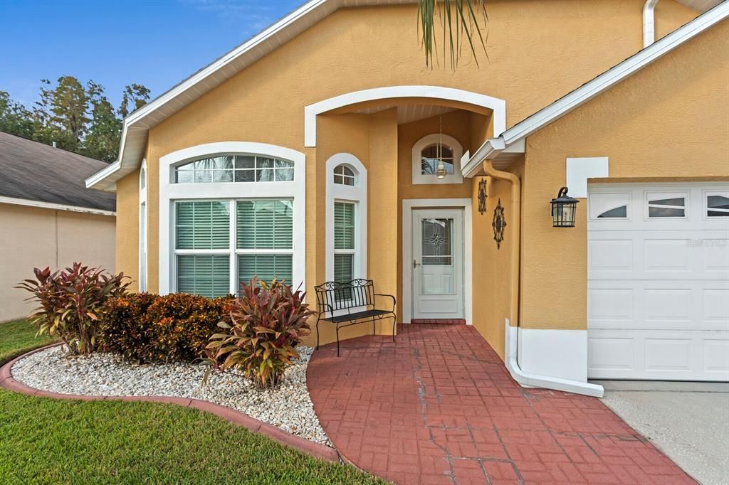 En Venta: $429,000 (4 camas, 2 baños, 1889 Pies cuadrados)