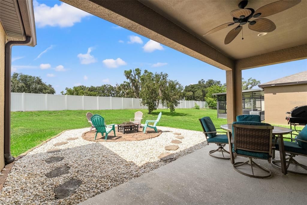 For Rent: $2,750 (4 beds, 2 baths, 2426 Square Feet)