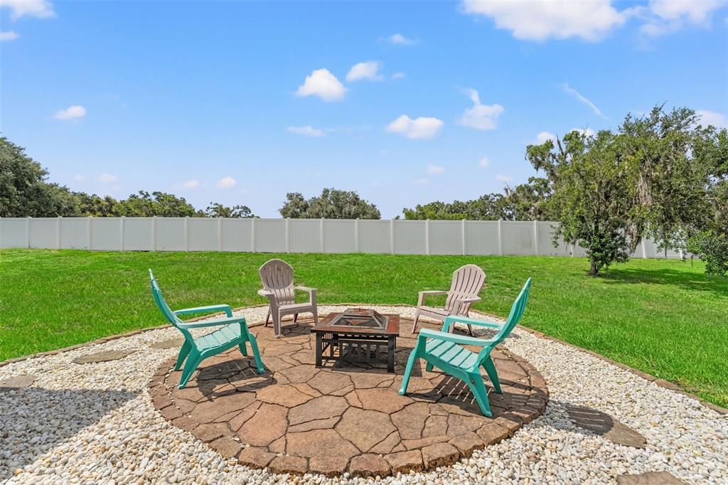 For Rent: $2,750 (4 beds, 2 baths, 2426 Square Feet)