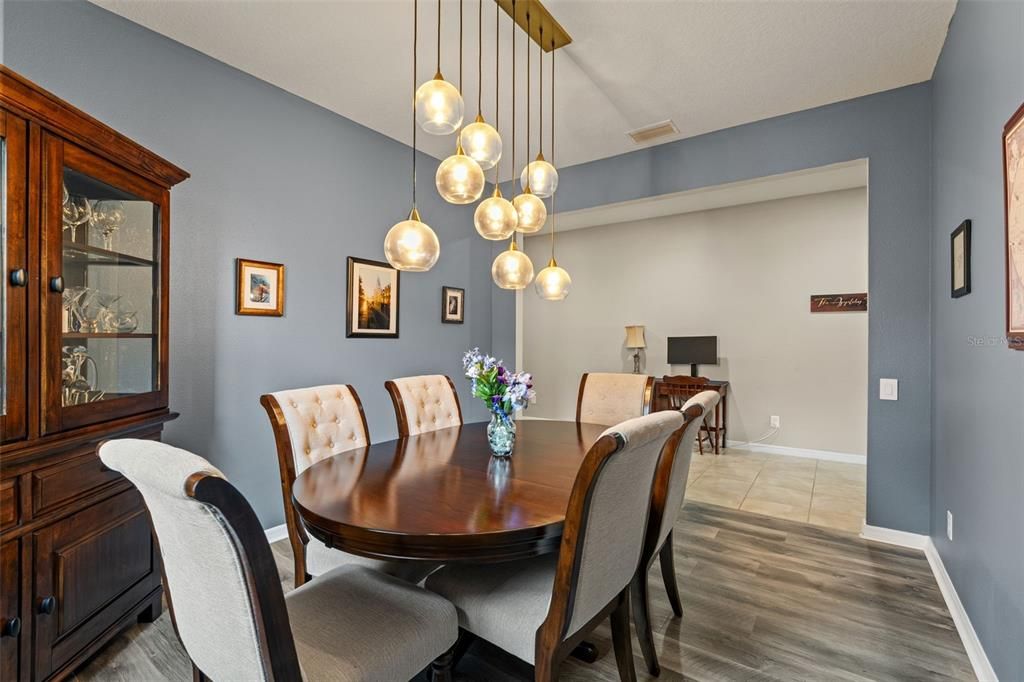 For Rent: $2,750 (4 beds, 2 baths, 2426 Square Feet)