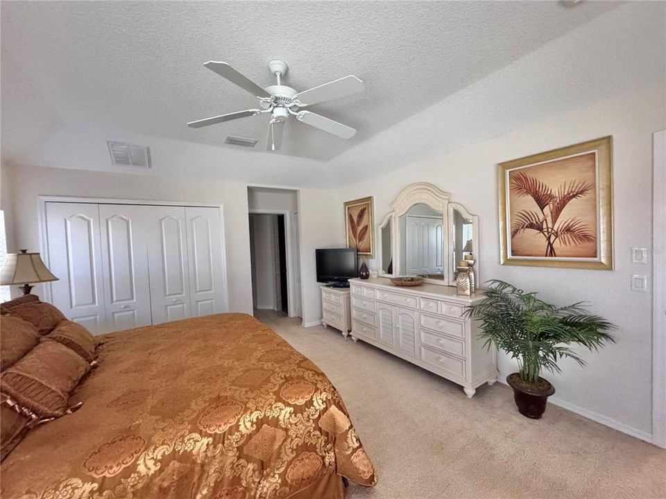 Active With Contract: $2,999 (4 beds, 4 baths, 2382 Square Feet)