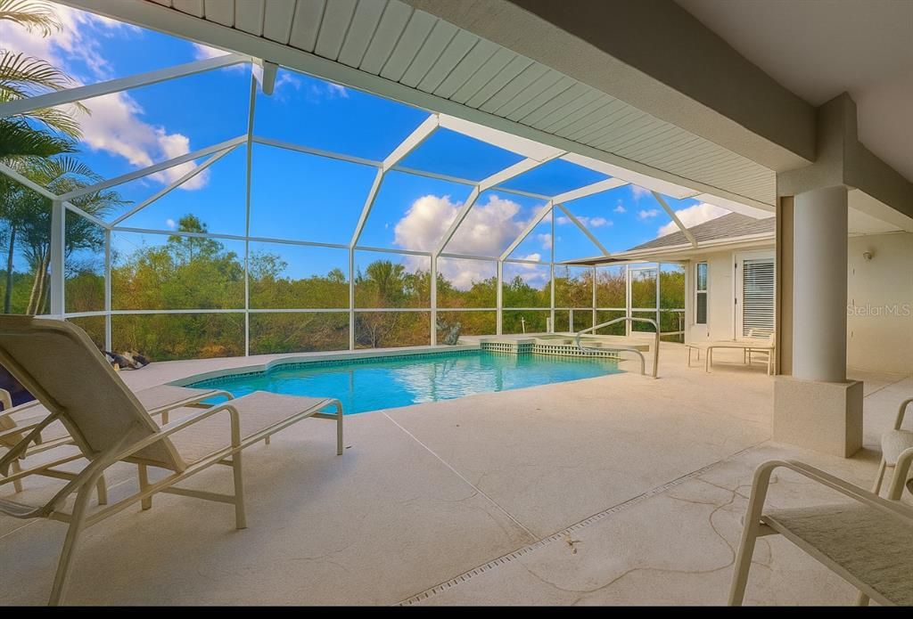 Active With Contract: $2,999 (4 beds, 4 baths, 2382 Square Feet)