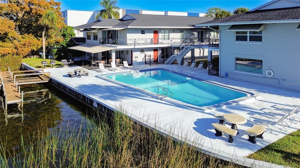 For Sale: $203,900 (1 beds, 1 baths, 630 Square Feet)