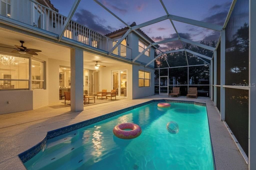 En Venta: $1,250,000 (4 camas, 3 baños, 3459 Pies cuadrados)