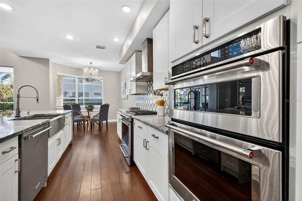 En Venta: $1,250,000 (4 camas, 3 baños, 3459 Pies cuadrados)