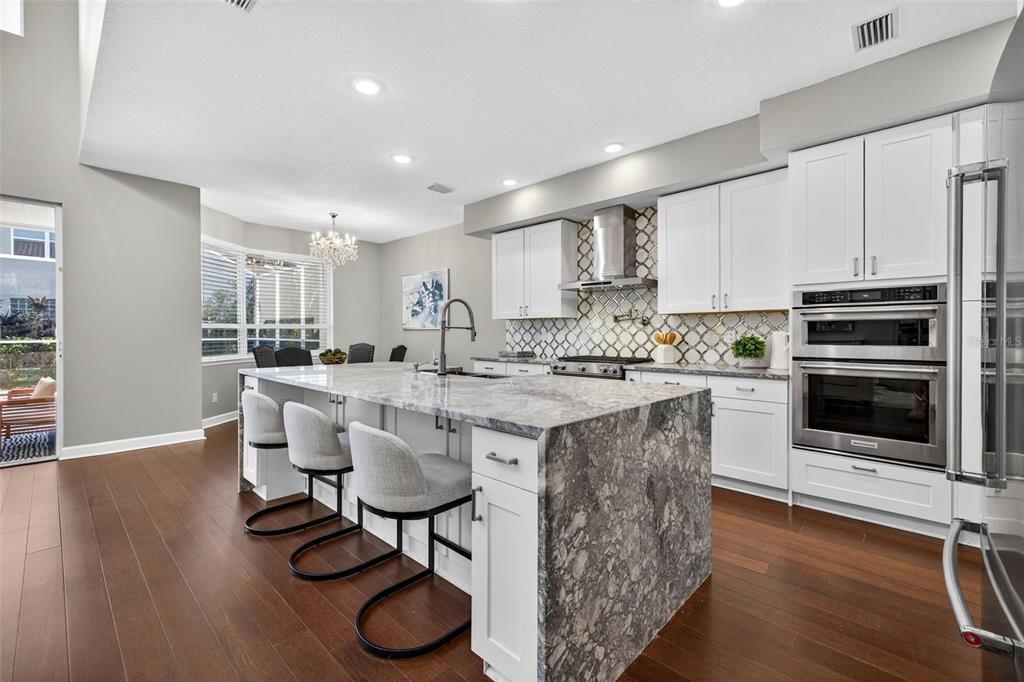 En Venta: $1,250,000 (4 camas, 3 baños, 3459 Pies cuadrados)