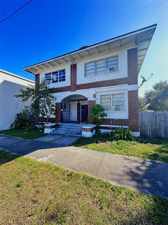 For Sale: $2,295,000 (0 beds, 0 baths, 3860 Square Feet)