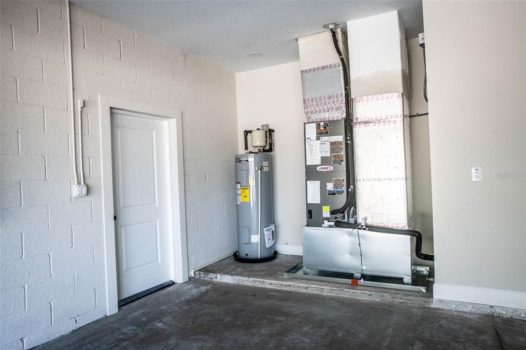 待售: $399,000 (3 贝兹, 2 浴室, 1902 平方英尺)