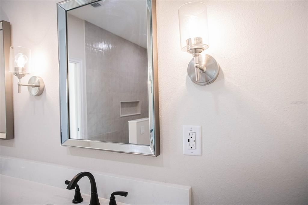 待售: $399,000 (3 贝兹, 2 浴室, 1902 平方英尺)