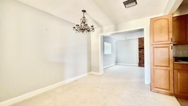 Active With Contract: $384,900 (3 beds, 2 baths, 1480 Square Feet)