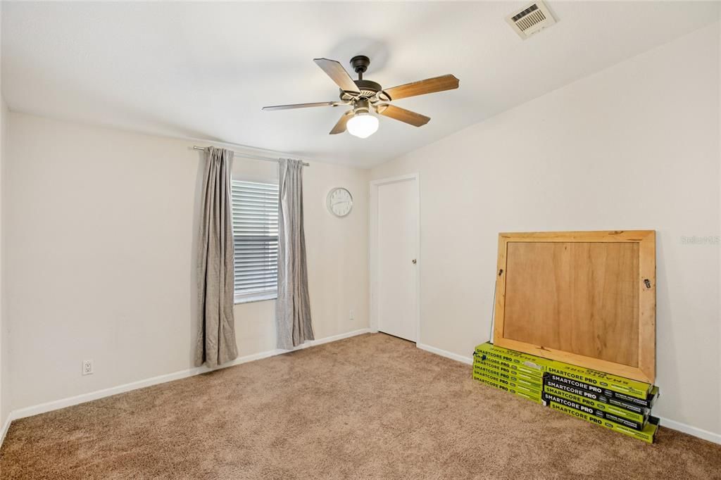 For Sale: $285,000 (3 beds, 2 baths, 2094 Square Feet)