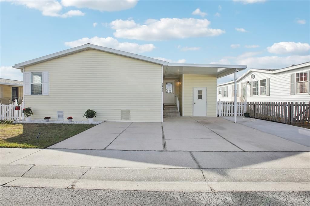 For Sale: $285,000 (3 beds, 2 baths, 2094 Square Feet)