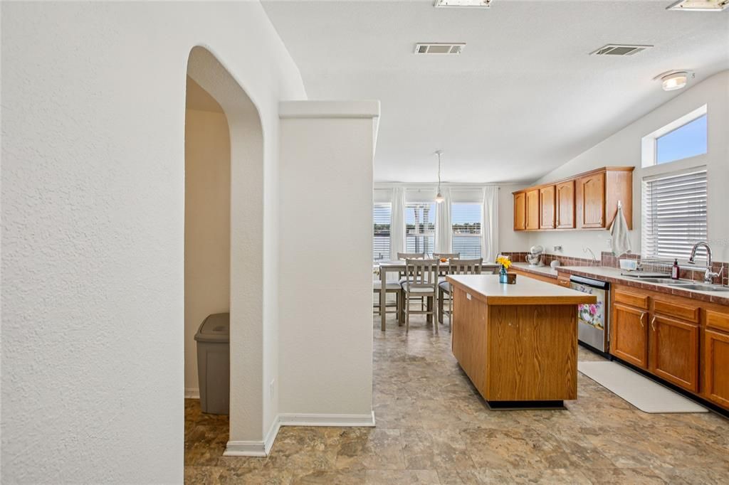 For Sale: $285,000 (3 beds, 2 baths, 2094 Square Feet)