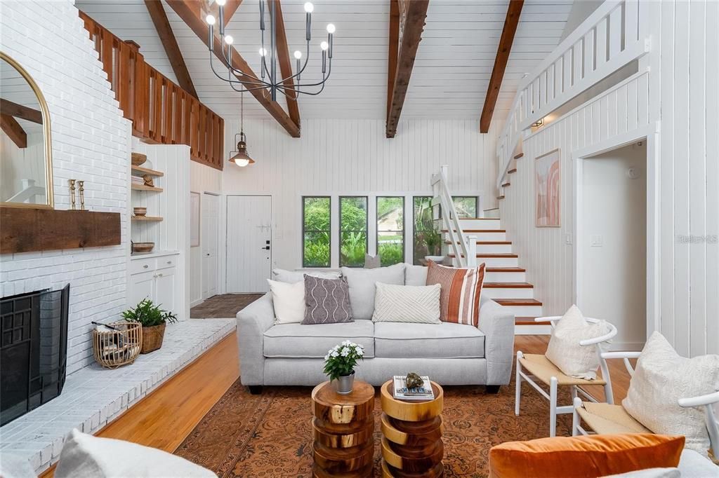 For Rent: $3,300 (4 beds, 3 baths, 3062 Square Feet)