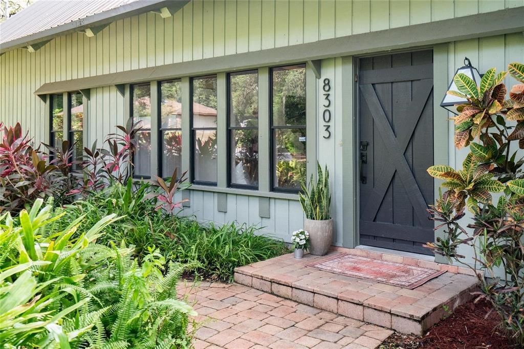 For Rent: $3,300 (4 beds, 3 baths, 3062 Square Feet)