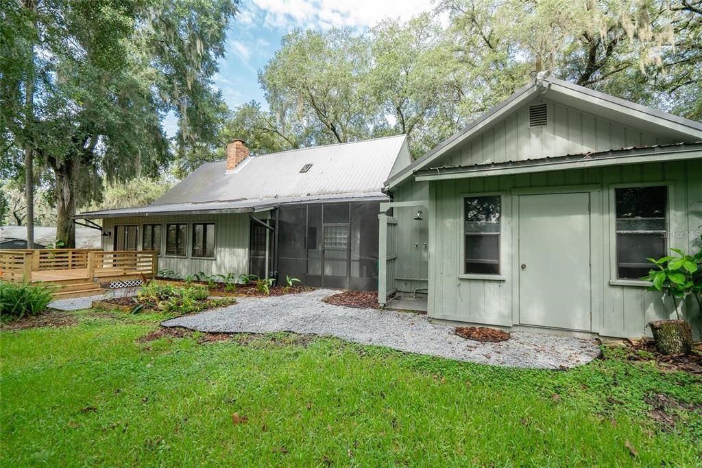 For Rent: $3,300 (4 beds, 3 baths, 3062 Square Feet)