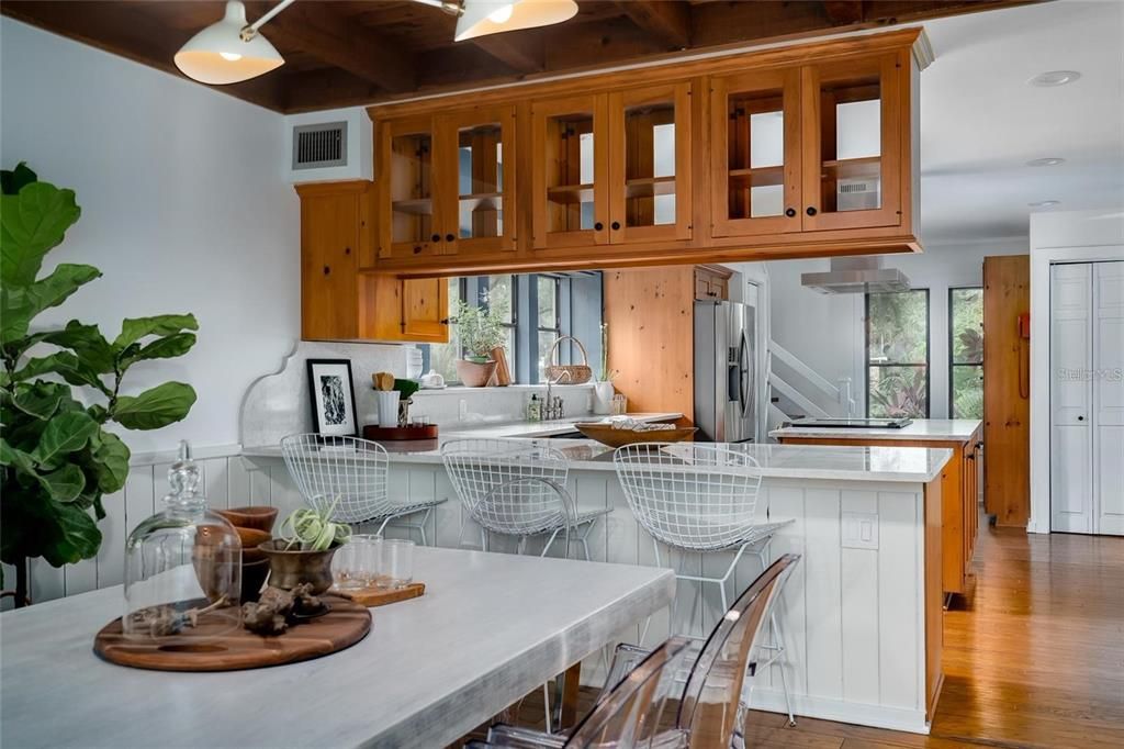 For Rent: $3,300 (4 beds, 3 baths, 3062 Square Feet)