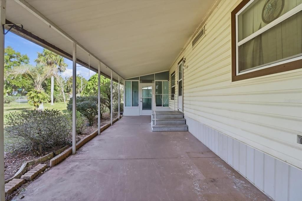 待售: $125,000 (2 贝兹, 2 浴室, 856 平方英尺)