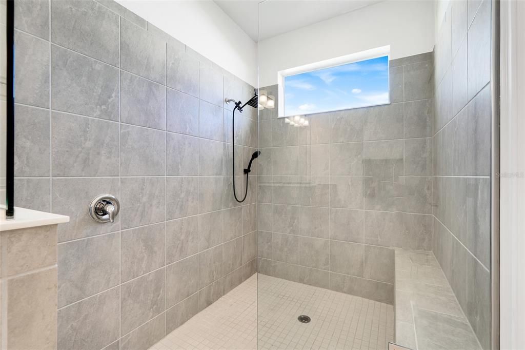 For Sale: $419,000 (4 beds, 3 baths, 2359 Square Feet)