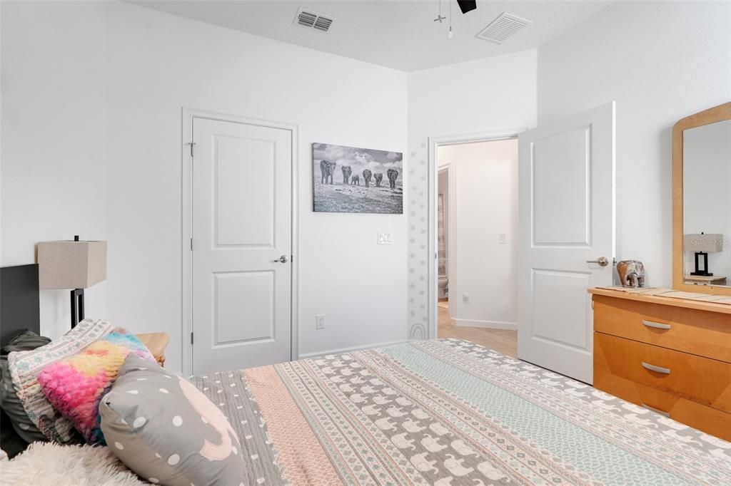 For Sale: $419,000 (4 beds, 3 baths, 2359 Square Feet)