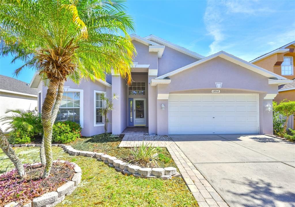 En Venta: $389,000 (4 camas, 3 baños, 1808 Pies cuadrados)