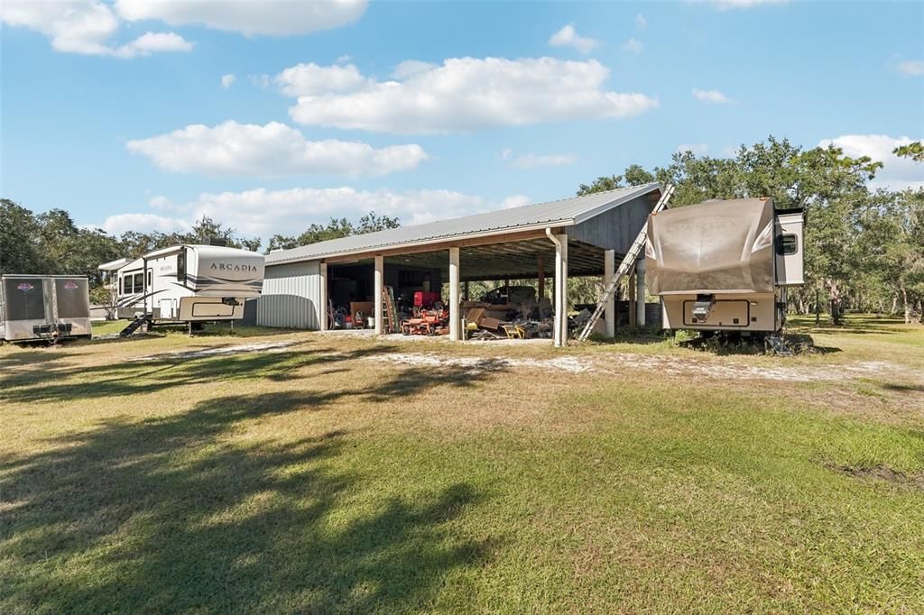 For Sale: $1,300,000 (4 beds, 2 baths, 2809 Square Feet)