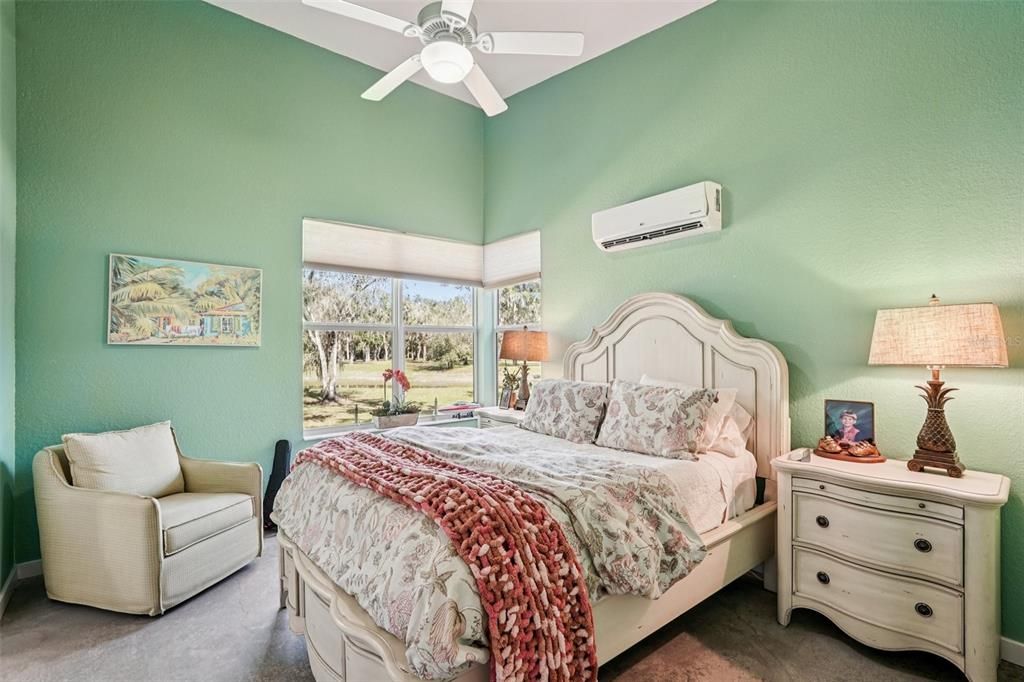 For Sale: $1,300,000 (4 beds, 2 baths, 2809 Square Feet)