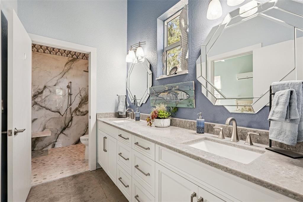 For Sale: $1,300,000 (4 beds, 2 baths, 2809 Square Feet)