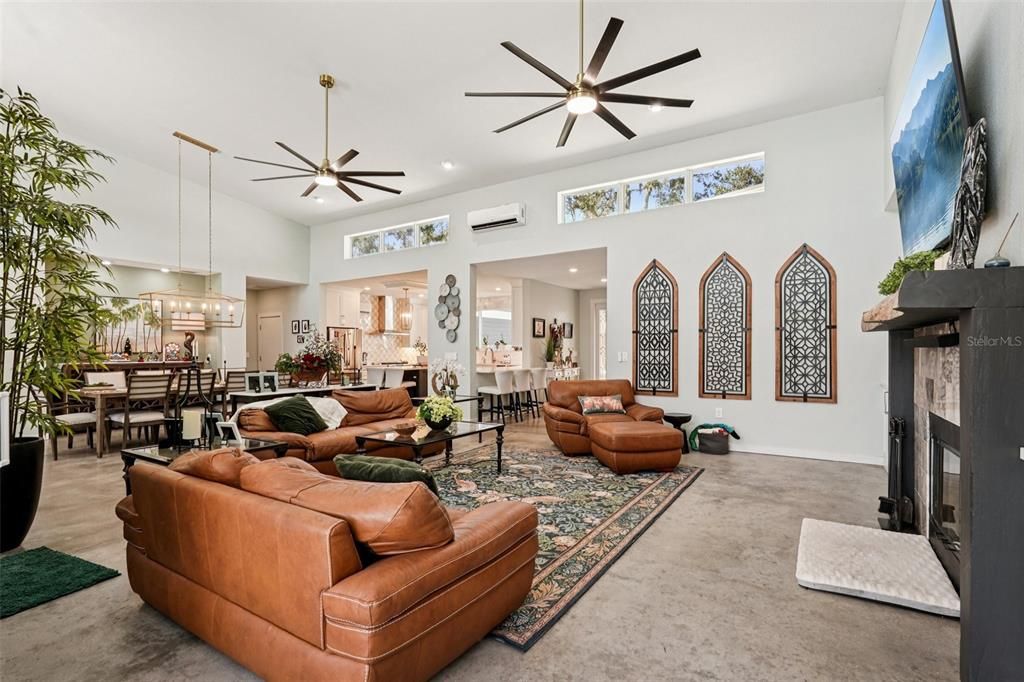 For Sale: $1,300,000 (4 beds, 2 baths, 2809 Square Feet)