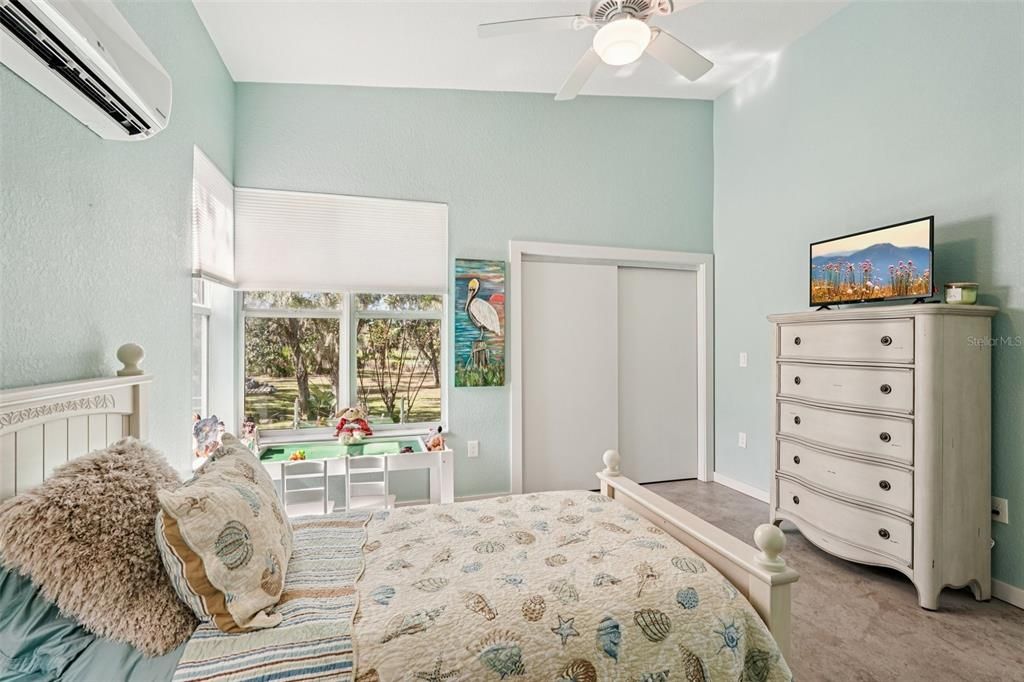 For Sale: $1,300,000 (4 beds, 2 baths, 2809 Square Feet)