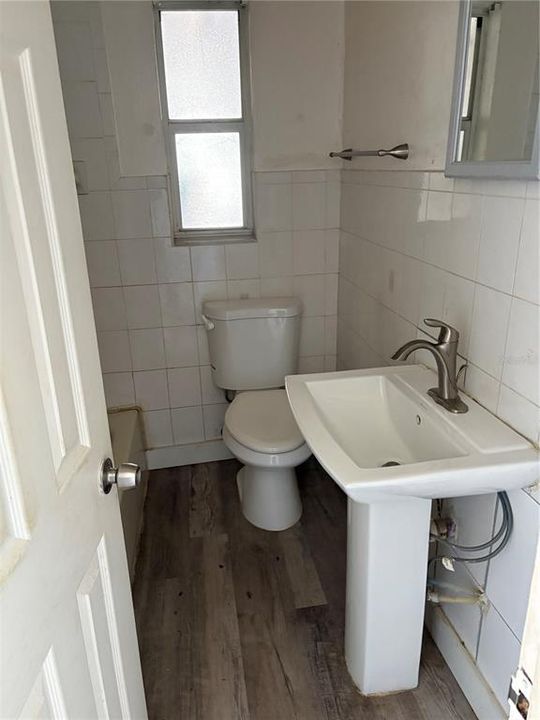 Activo con contrato: $800,000 (6 camas, 0 baños, 2892 Pies cuadrados)