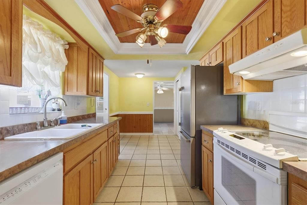 Activo con contrato: $289,990 (3 camas, 2 baños, 1399 Pies cuadrados)