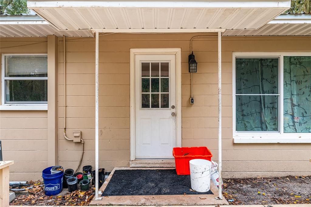 待售: $275,000 (3 贝兹, 1 浴室, 1035 平方英尺)