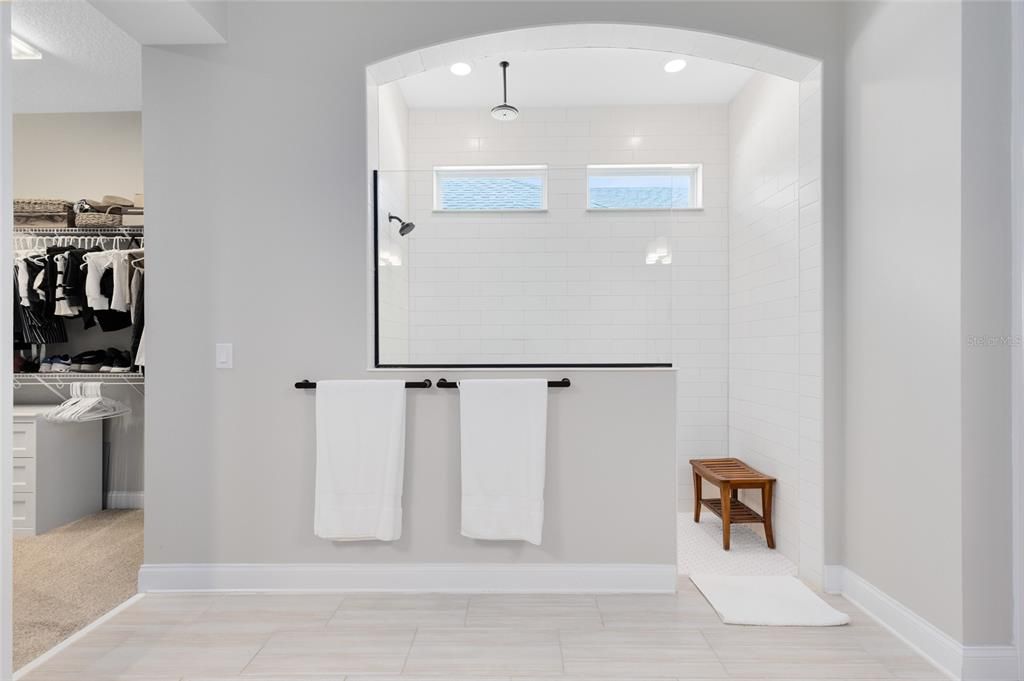 待售: $1,050,000 (4 贝兹, 3 浴室, 3078 平方英尺)