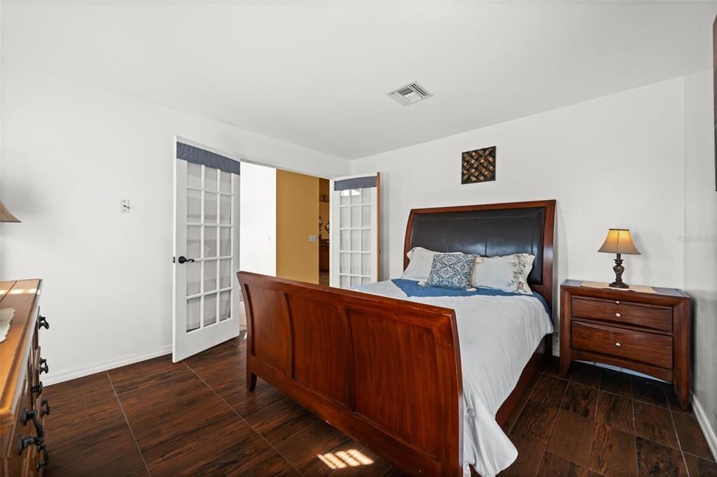 待售: $415,000 (3 贝兹, 2 浴室, 1798 平方英尺)