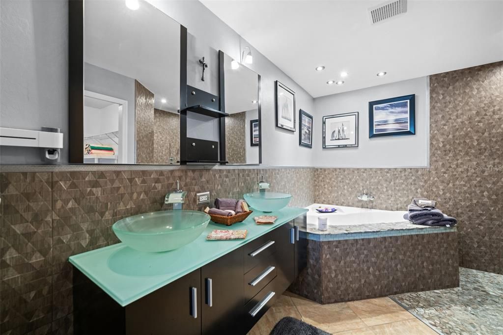 待售: $415,000 (3 贝兹, 2 浴室, 1798 平方英尺)