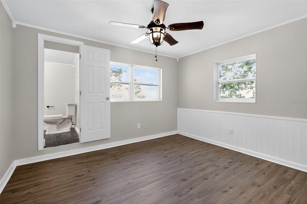 For Sale: $334,900 (3 beds, 2 baths, 1368 Square Feet)